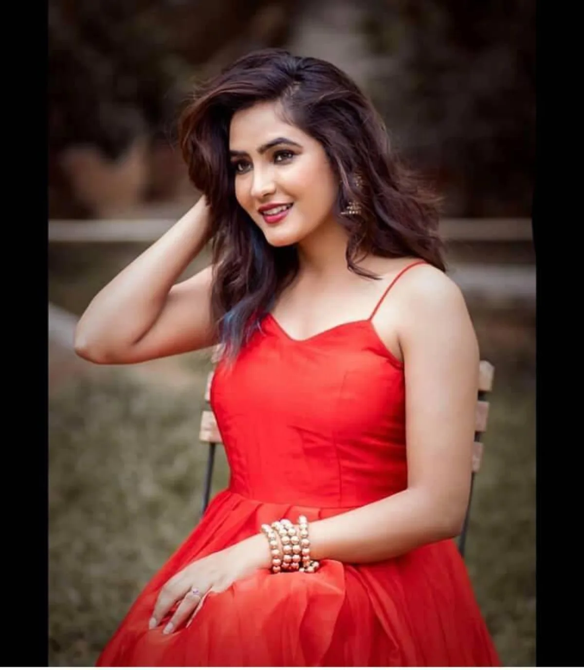 Anu Adhikari — fashion model portfolio, Chennai. Frame 2.