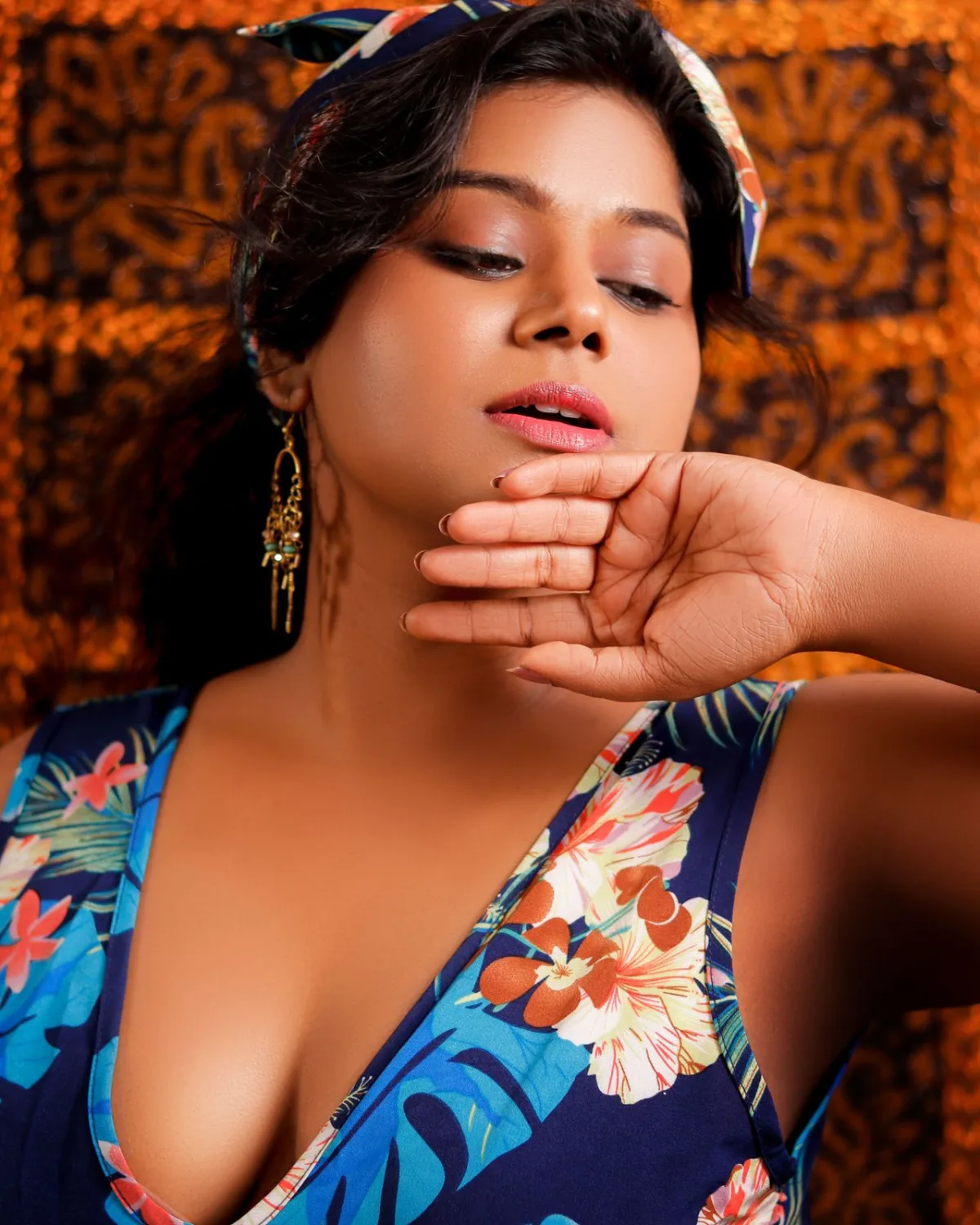 Aruna — fashion model portfolio, Chennai. Frame 5.