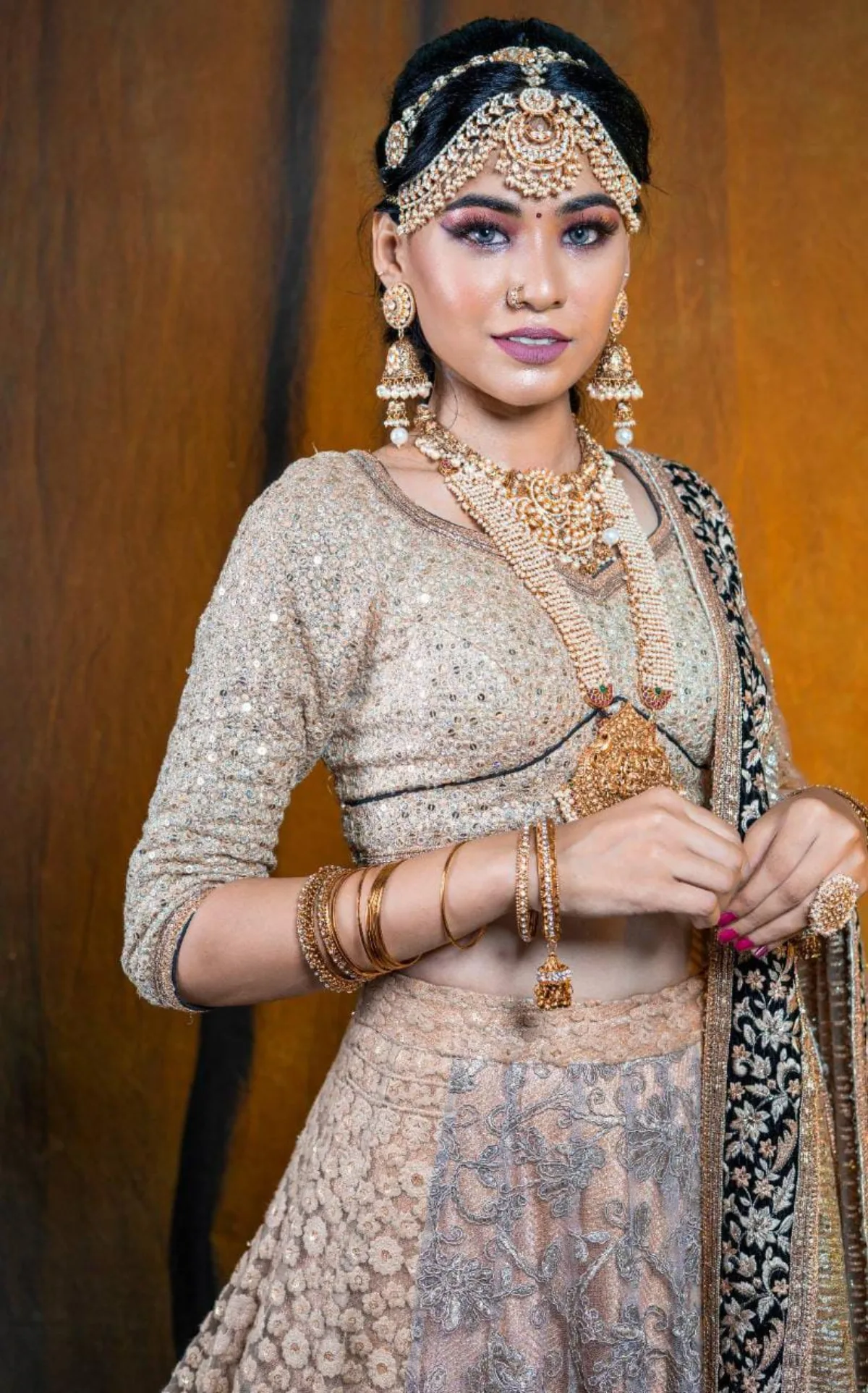 Hansa — fashion model portfolio, Chennai. Frame 3.
