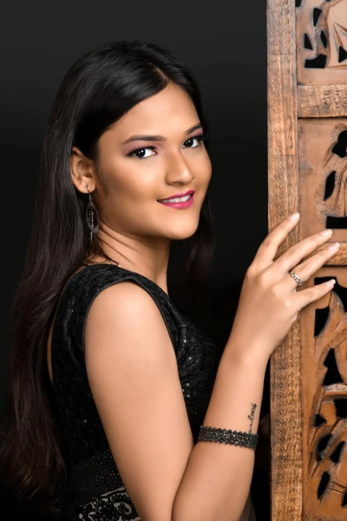Himansha — fashion model portfolio, Chennai. Frame 1.